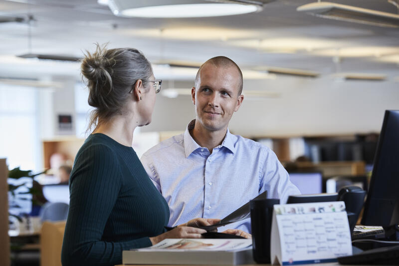 kontorassistent løn