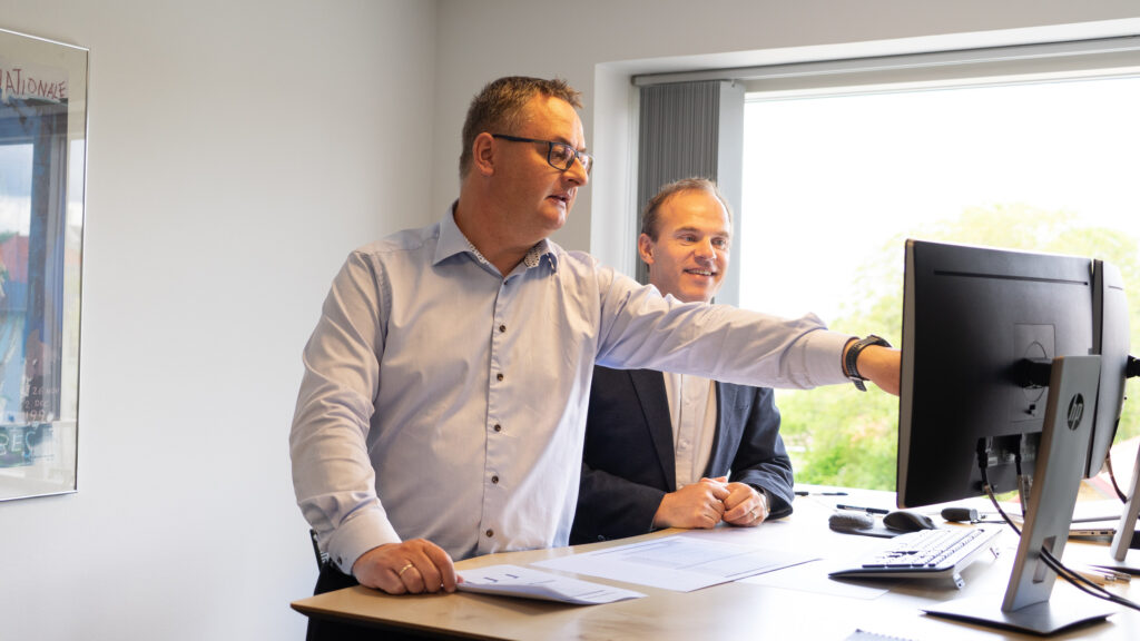 revisor løn